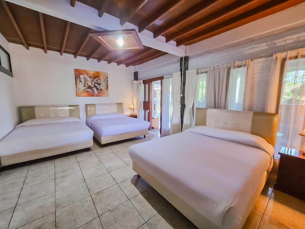 Samakta Guest House Lembang Zewnętrze zdjęcie