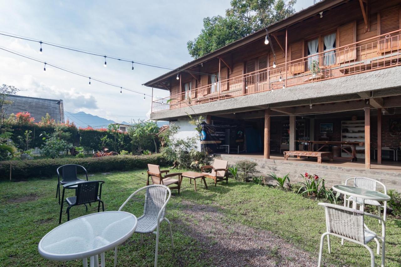 Samakta Guest House Lembang Zewnętrze zdjęcie