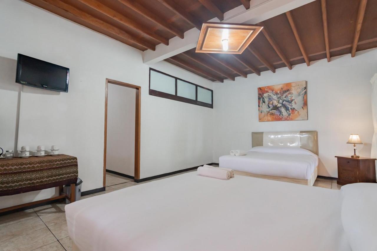 Samakta Guest House Lembang Zewnętrze zdjęcie