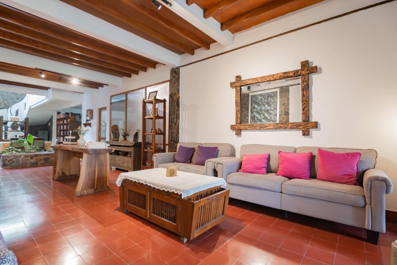 Samakta Guest House Lembang Zewnętrze zdjęcie